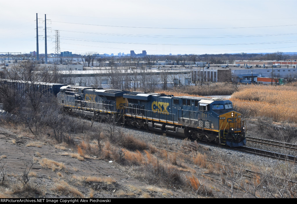 CSX 811